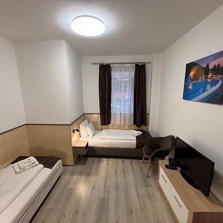 Pizza Tabor Apartman Miskolc Exterior photo