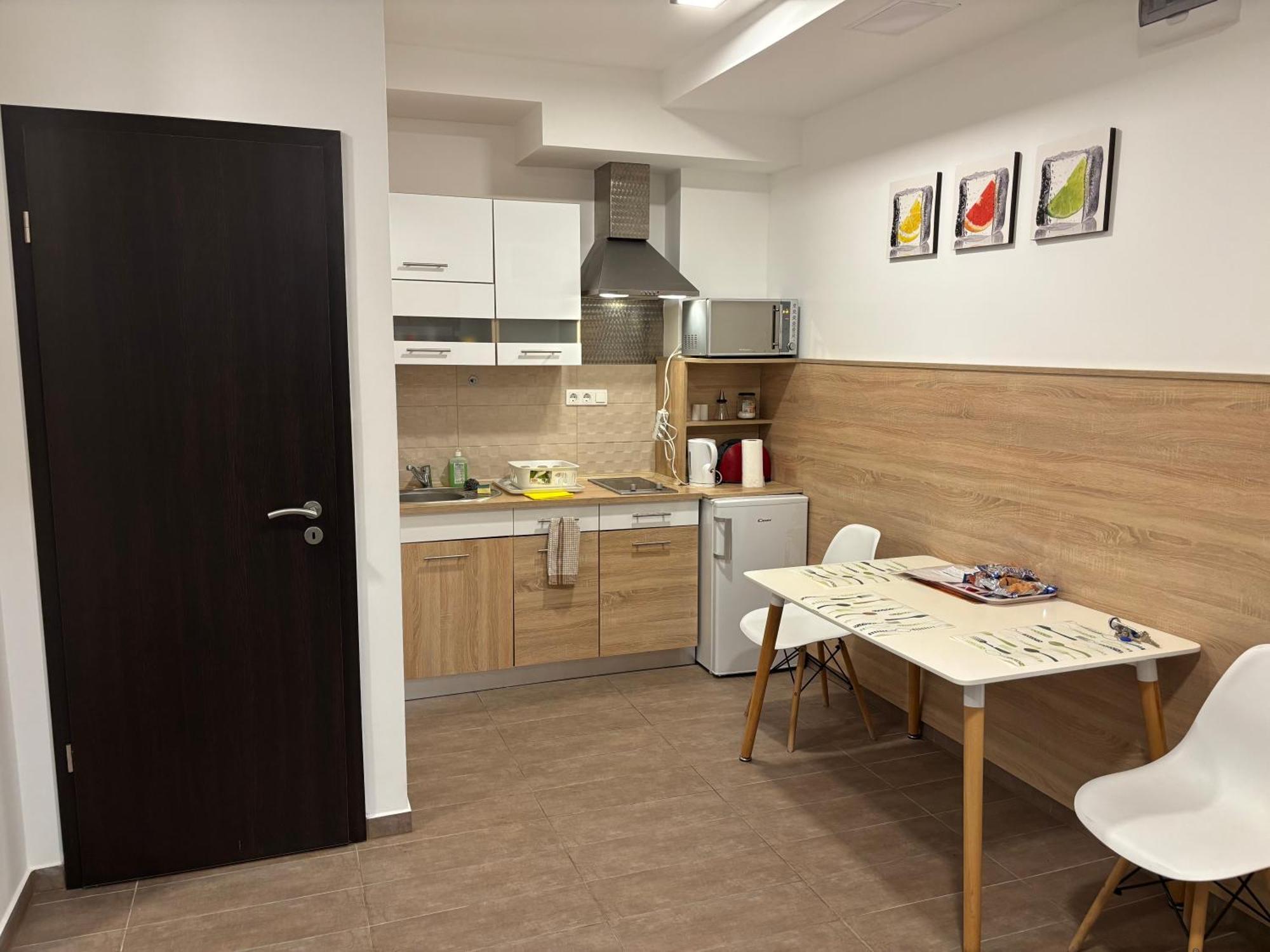 Pizza Tabor Apartman Miskolc Exterior photo